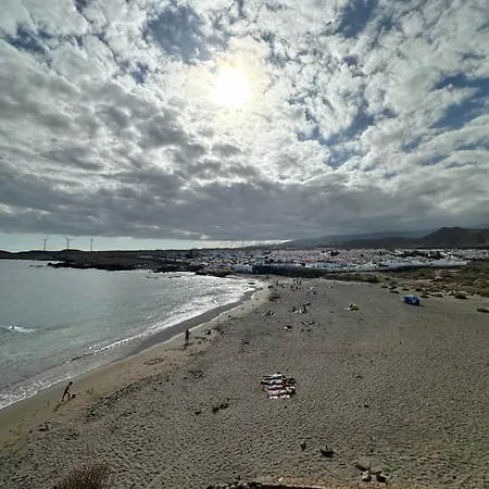 Julia Ancor * Abades (Tenerife)